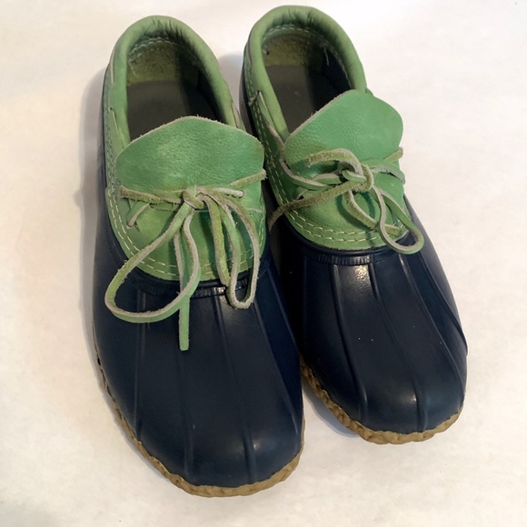 womens rubber moc boots